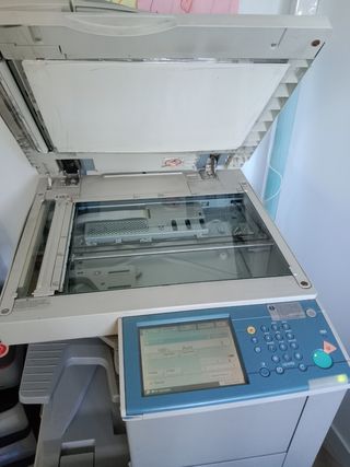 Impresora multifunción Canon IR3045