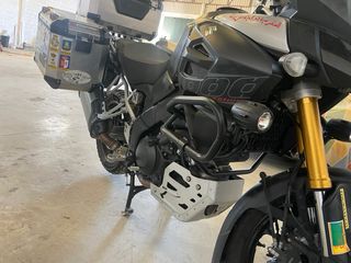Moto SUZUKI V STROM 1000cc