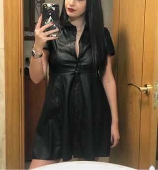 Vestido de cuero