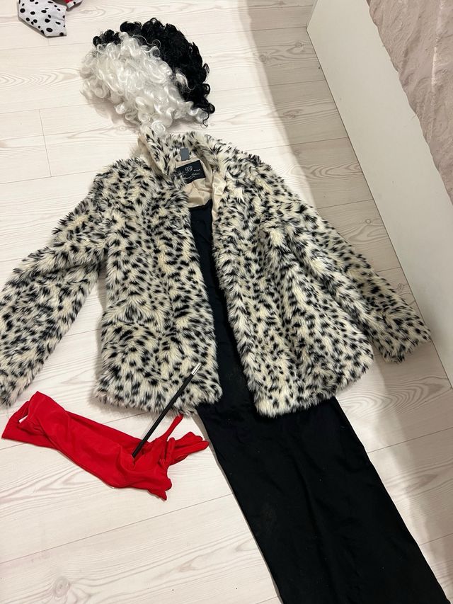 Disfraz dalmata y cruella devil