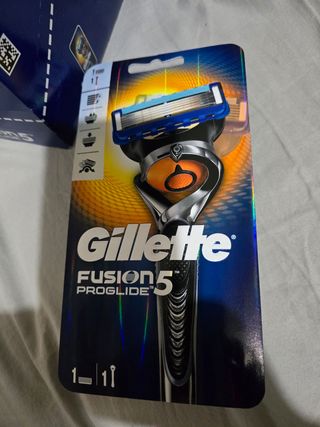 Maquinilla de afeitar para hombre