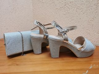 Conjunto de zapatos y bolso 
