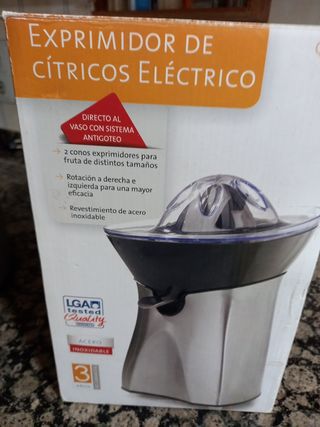 Esprimidor de cítricos eléctrico