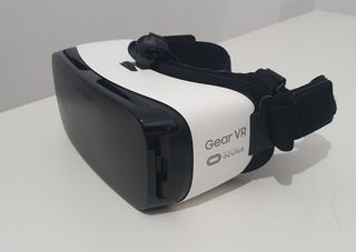 Samsung Gear VR con tecnología Oculus