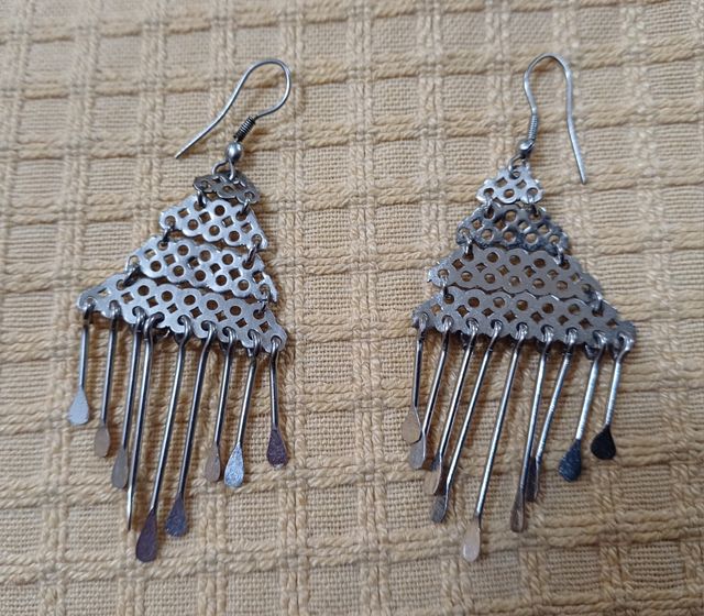 PENDIENTES PLATEADOS