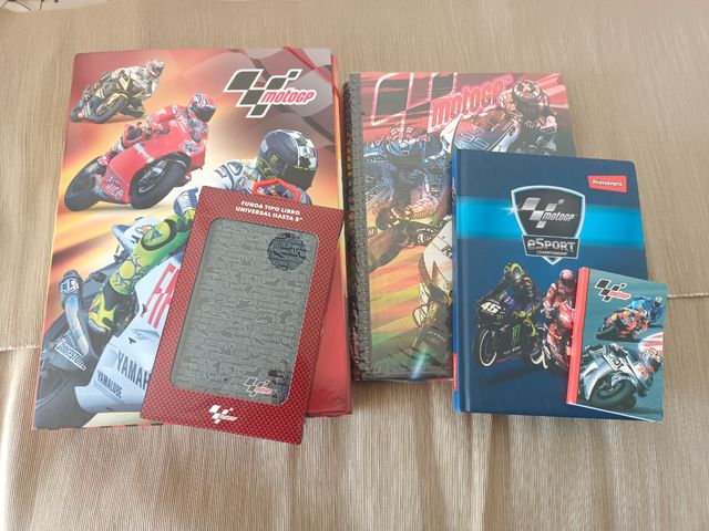 Lote papelería Moto GP