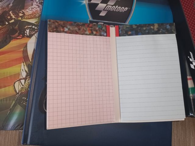 Lote papelería Moto GP
