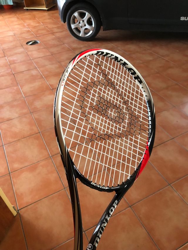 raqueta de tenis