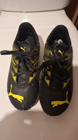 3 pares de zapatillas futbol