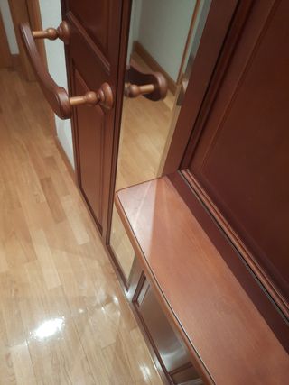 Mueble madera entrada casi nuevo