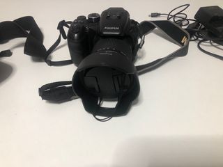 Fotocamera digitale Fuji Finepix S100FS Bridge.