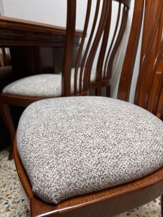 Mesa madera maciza y 6 sillas