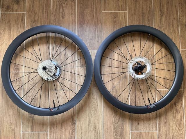 Ruedas 50mm 1350gr RATCHET CERÁMICOS CX-RAY DTSWIS