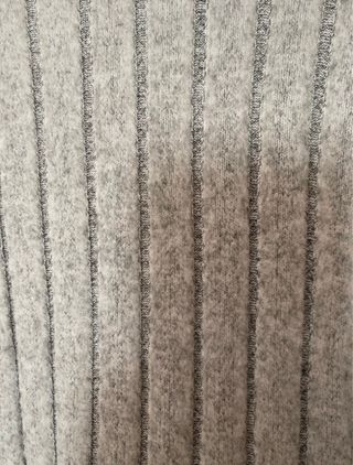 Jersey cuello alto shein