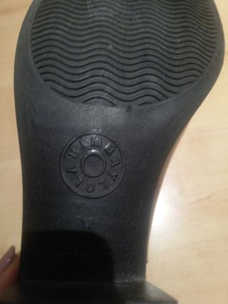 Botines negros BIMBA y Nuevos