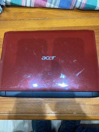 20€ en mano Portatil DESKTOP Acer aspire one