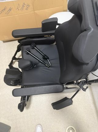 Silla de ruedas multiposicion