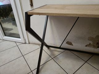 Scrivania e Sedia Ufficio