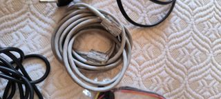 Cables varios: HDMI, TV, TF y mas