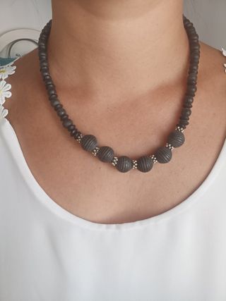 Colgante negro
