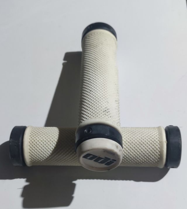 Puños "Odi" Monty Trialsin