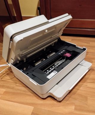 Stampante a inchiostro con scanner Hp