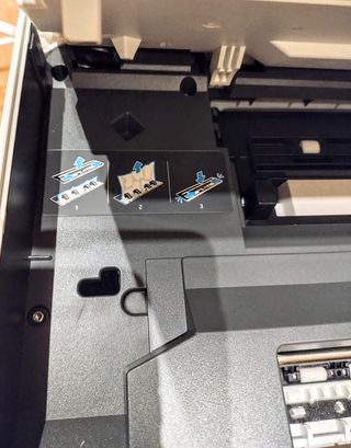 Stampante a inchiostro con scanner Hp