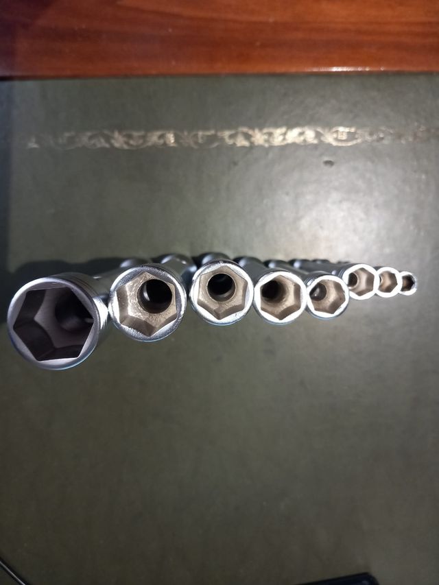 Serie di 8 chiavi a tubi doppie USAG