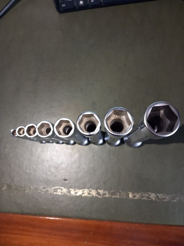 Serie di 8 chiavi a tubi doppie USAG