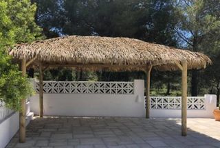 Sombrillas de carri verzo mimbre