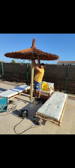 Sombrillas de carri verzo mimbre