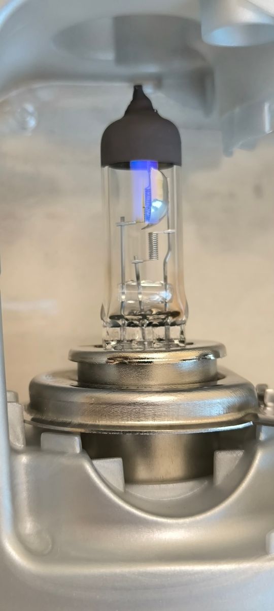 Bombilla H4 Philips Nightguide