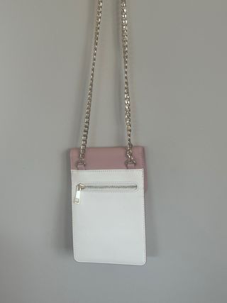 Bolso es para telefono y monedero