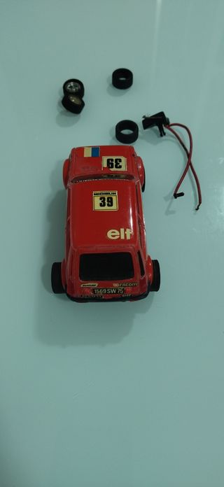 Renault 5 turbo rojo scalextric