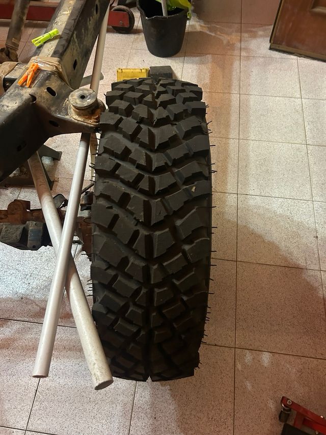 Llantas toyota y gomas