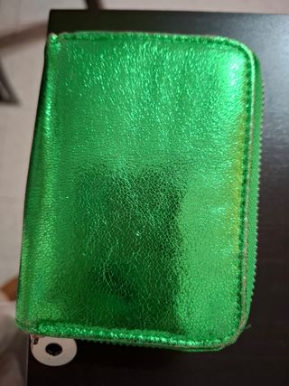 Monedero verde lefties
