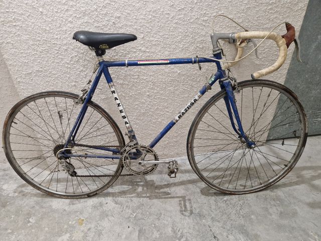 Bici Razesa de carretera antigua