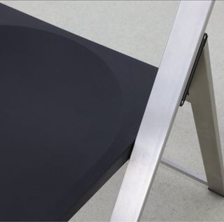 Silla P08 de Justus Kolberg para Tecno diseño 1991