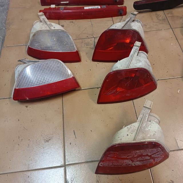 Antinieblas ford focus