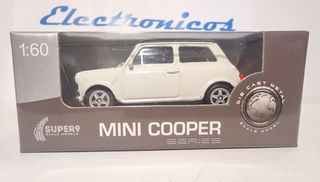 Mini Cooper 1300 a escala 1/60