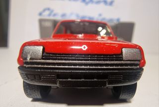 Renault 5 a escala 1/60