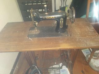 Maquina de coser sigma en perfecto estado