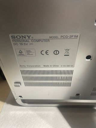 Computer Sony Vaio VGC JS1E