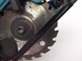 sierra circular makita hs301d bateria