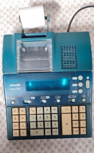 CALCULADORA OLIVETTI LOGOS 582