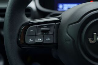 Jeep Avenger LONGITUDE BEV 54KWH 156 CV 5P