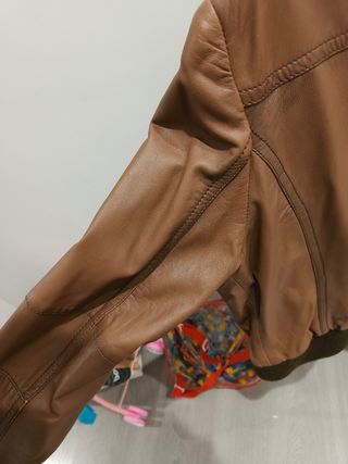 Cazadora polipiel Zara