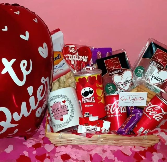 Cestas de maquillaje y cosméticos