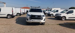 TOYOTA HILUX 2.4 D4D 150 CV GX DOBLE CABINA 2021