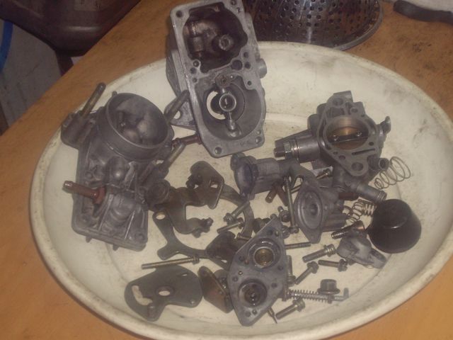 RIPARIAMO TUTTI I TIPI DI CARBURATORI PER AUTO